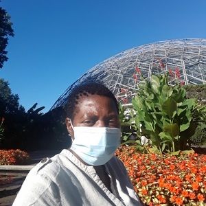 Meet your Posher, Alusi